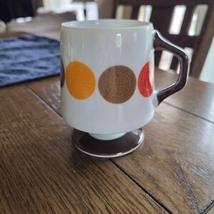 Mid Century Mod Footed 7oz Coffee Cup